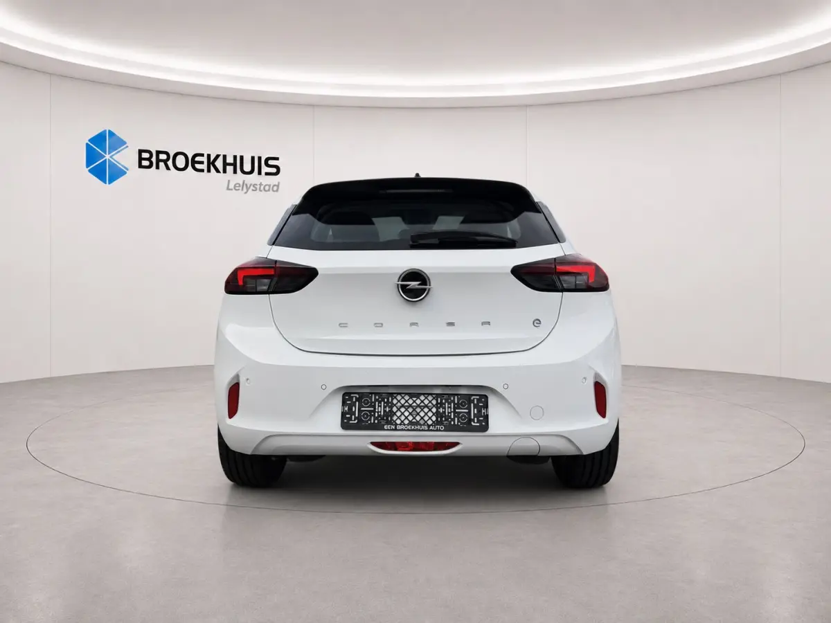 Electric Corsa-e 50KWH 136PK BUSINESS EDITION SOH 100% / NAVI / CLIMA / LED / PDC / CAMERA / KEYLESS / BLUETOOTH / CRUISECONTROL !!