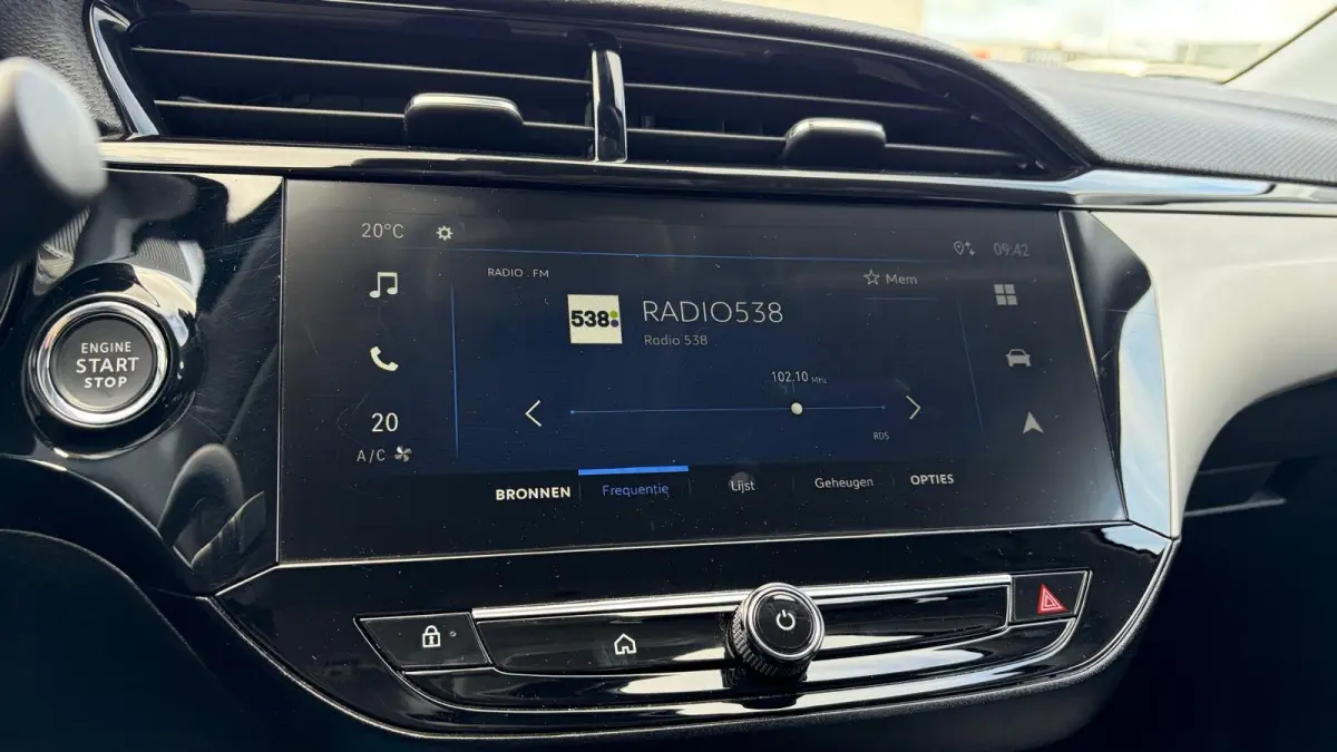 Electric Corsa-e 50KWH 136PK BUSINESS EDITION SOH 100% / NAVI / CLIMA / LED / PDC / CAMERA / KEYLESS / BLUETOOTH / CRUISECONTROL !!