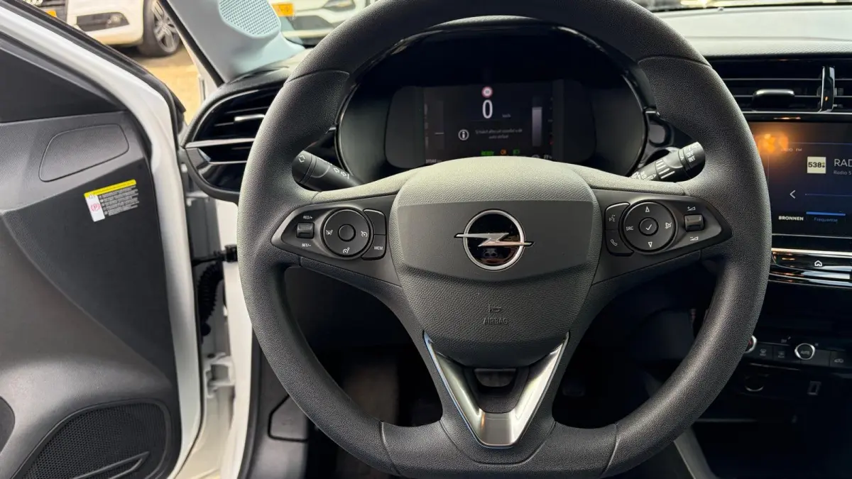 Electric Corsa-e 50KWH 136PK BUSINESS EDITION SOH 100% / NAVI / CLIMA / LED / PDC / CAMERA / KEYLESS / BLUETOOTH / CRUISECONTROL !!