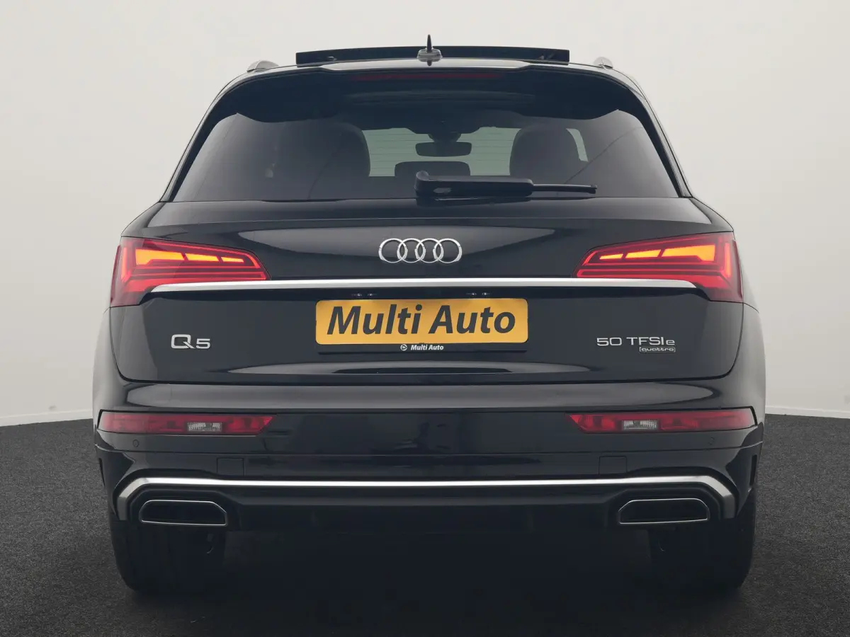 50 TFSI e 2x S Line PHEV 300pk Dealer O.H. | Panodak | 360 Camera | Head Up | Lederen Sportstoelen Verwarmd | Keyless | Apple Carplay | Cruise Control | Virtual Cockpit | Navigatie | DAB | 1