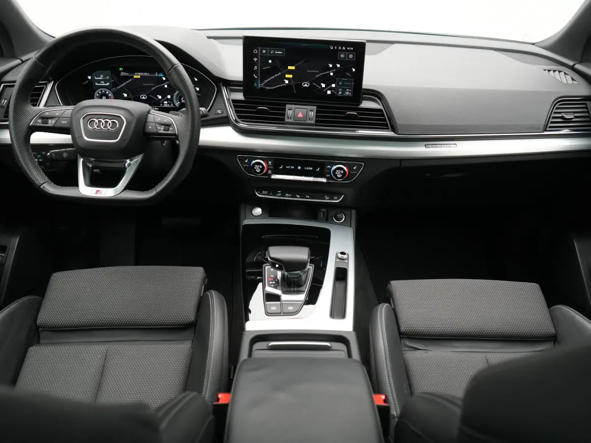 50 TFSI e 2x S Line PHEV 300pk Dealer O.H. | Panodak | 360 Camera | Head Up | Lederen Sportstoelen Verwarmd | Keyless | Apple Carplay | Cruise Control | Virtual Cockpit | Navigatie | DAB | 1
