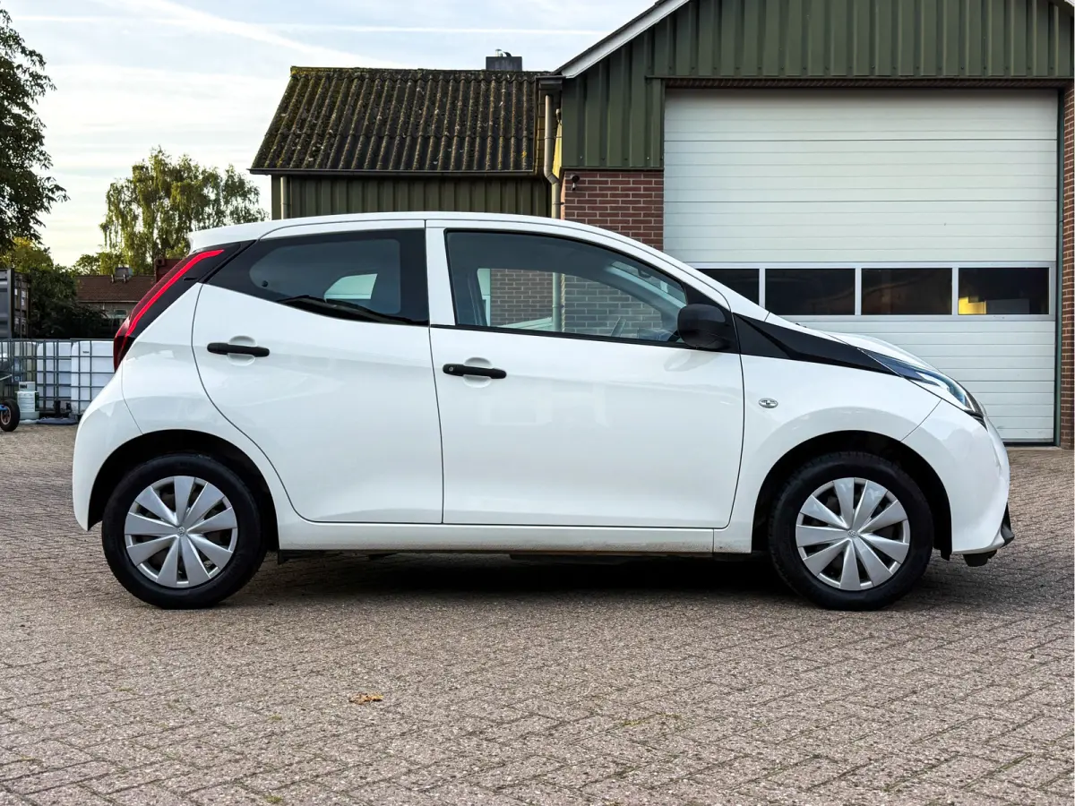 1.0 VVT-i x - Cruise Control, Isofix, Goed onderhouden!