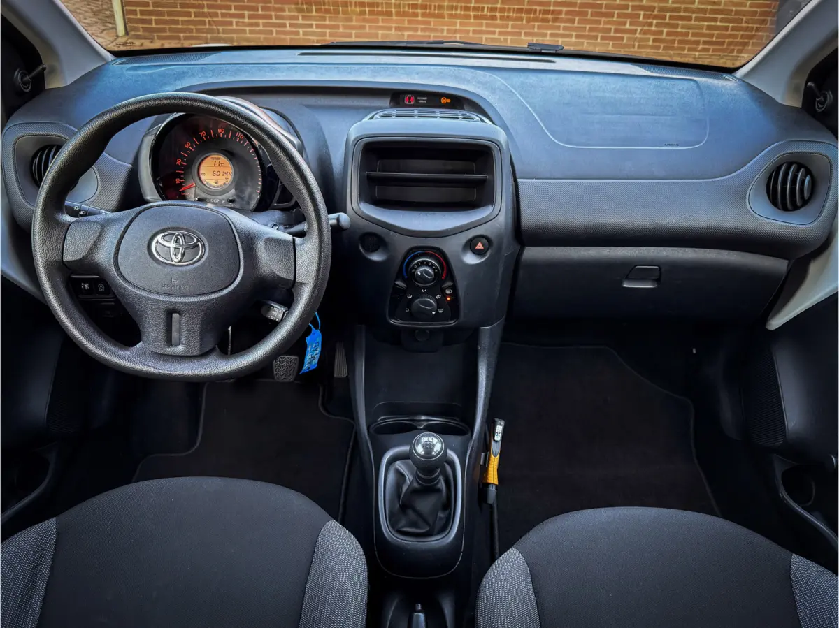 1.0 VVT-i x - Cruise Control, Isofix, Goed onderhouden!