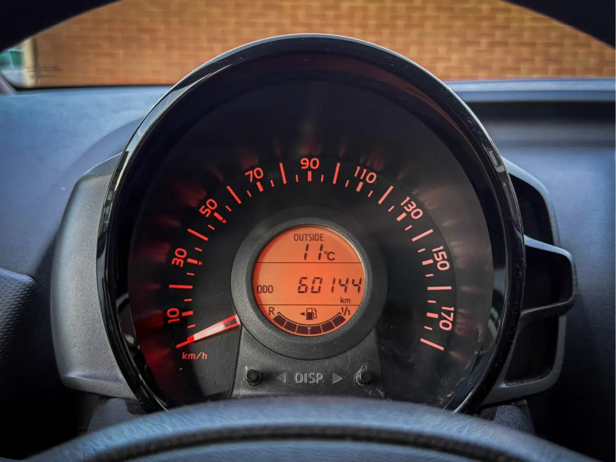 1.0 VVT-i x - Cruise Control, Isofix, Goed onderhouden!