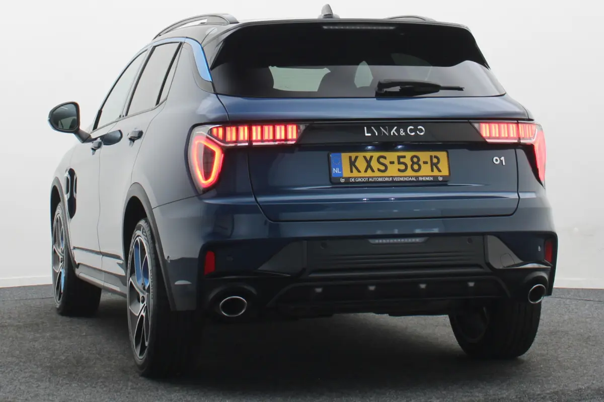 1.5 Plug-in Hybrid 360° Camera, Panoramadak, Zwarte hemel, ACC, Apple Carplay, Infinity Sound, DAB, 20''