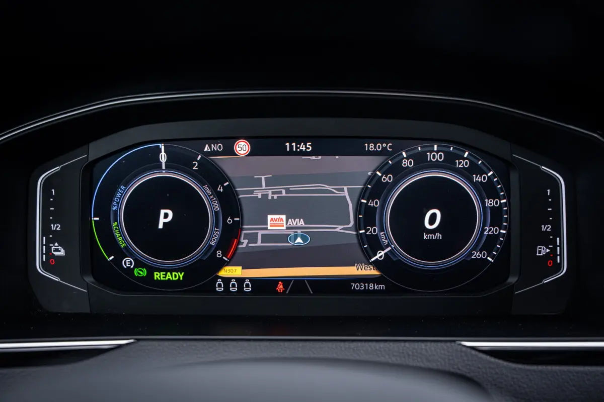 1.4 TSI PHEV GTE Business SOH (94%) | Achteruitrijcamera | Volledig digitaal instrumentenpaneel | Voorstoelen verwarmd