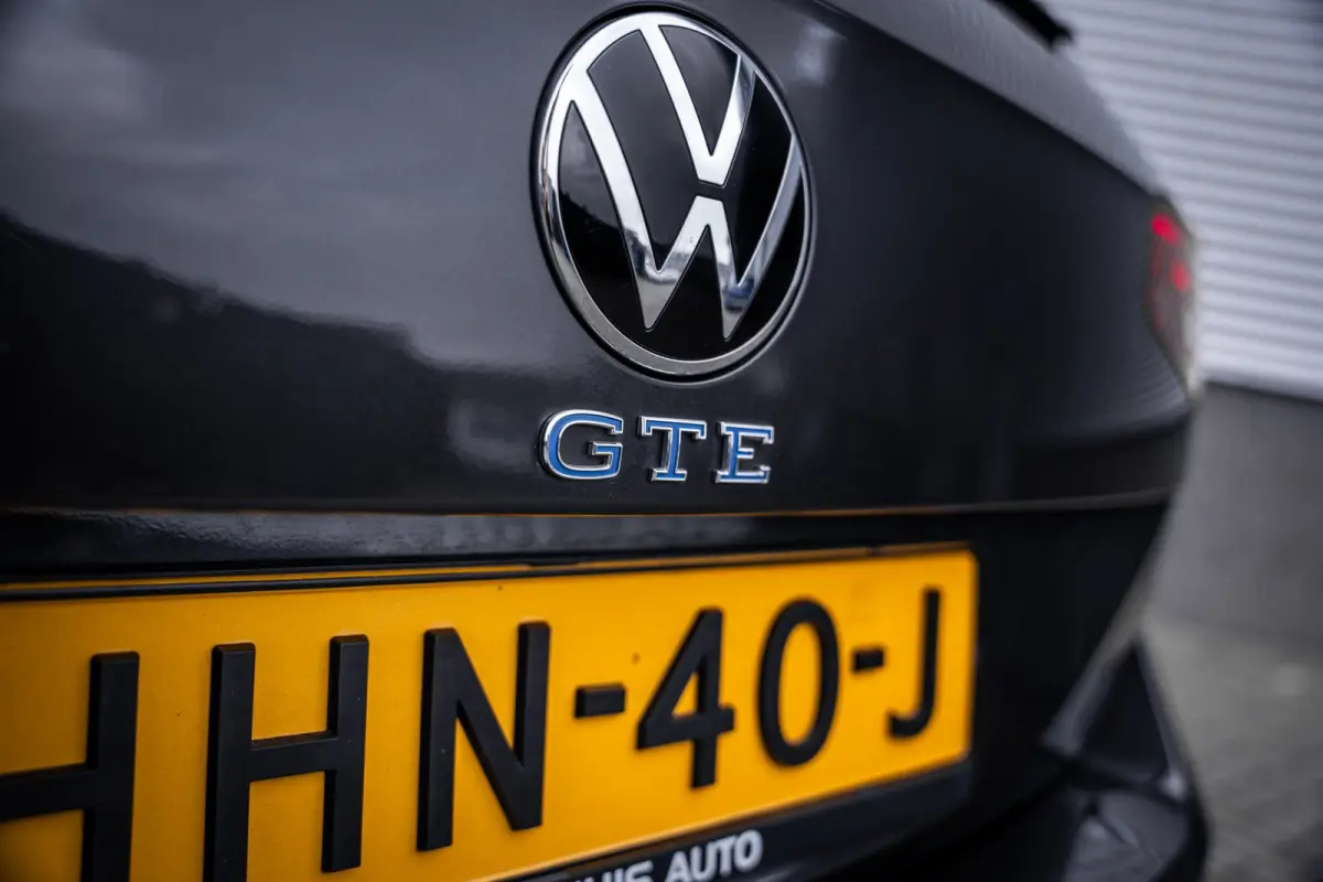 1.4 TSI PHEV GTE Business SOH (94%) | Achteruitrijcamera | Volledig digitaal instrumentenpaneel | Voorstoelen verwarmd