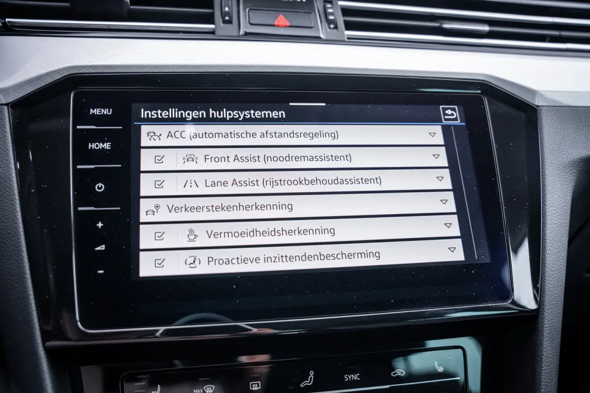 1.4 TSI PHEV GTE Business SOH (94%) | Achteruitrijcamera | Volledig digitaal instrumentenpaneel | Voorstoelen verwarmd