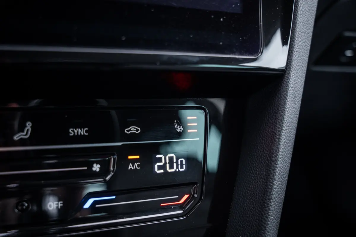 1.4 TSI PHEV GTE Business SOH (94%) | Achteruitrijcamera | Volledig digitaal instrumentenpaneel | Voorstoelen verwarmd