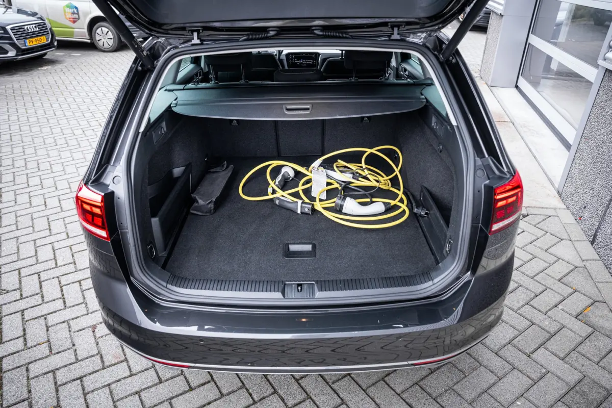 1.4 TSI PHEV GTE Business SOH (94%) | Achteruitrijcamera | Volledig digitaal instrumentenpaneel | Voorstoelen verwarmd