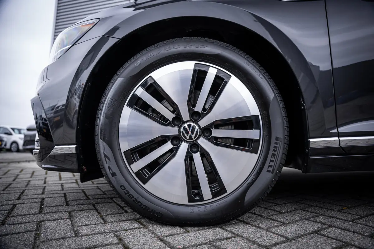 1.4 TSI PHEV GTE Business SOH (94%) | Achteruitrijcamera | Volledig digitaal instrumentenpaneel | Voorstoelen verwarmd