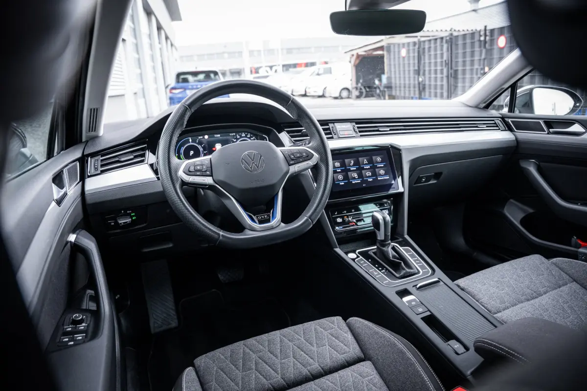 1.4 TSI PHEV GTE Business SOH (94%) | Achteruitrijcamera | Volledig digitaal instrumentenpaneel | Voorstoelen verwarmd
