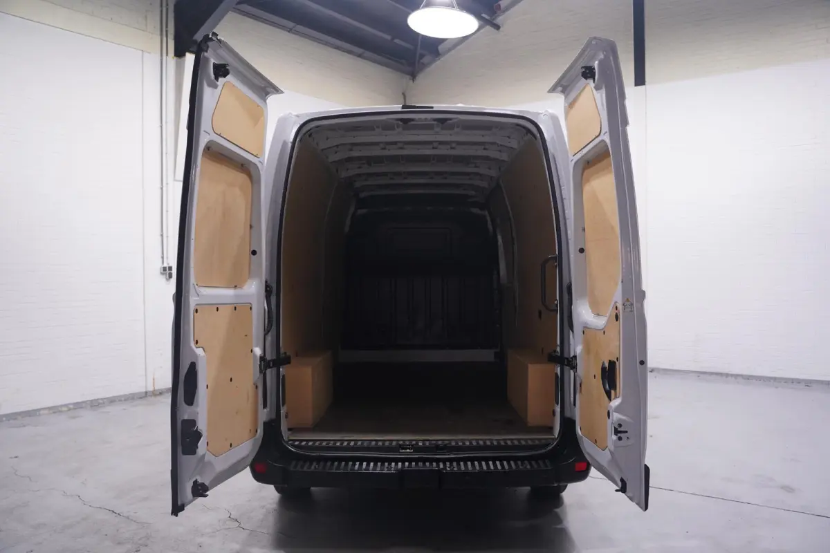 2.3 dCi 135 pk L3H2 Comfort Airco, Dodehoek Assist Cruise Control, Laadruimte Pakket, PDC V+A, 3-Zits