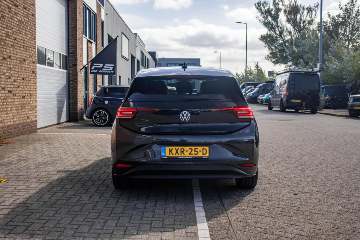 Pro Performance 58 kWh, Pano, ACC