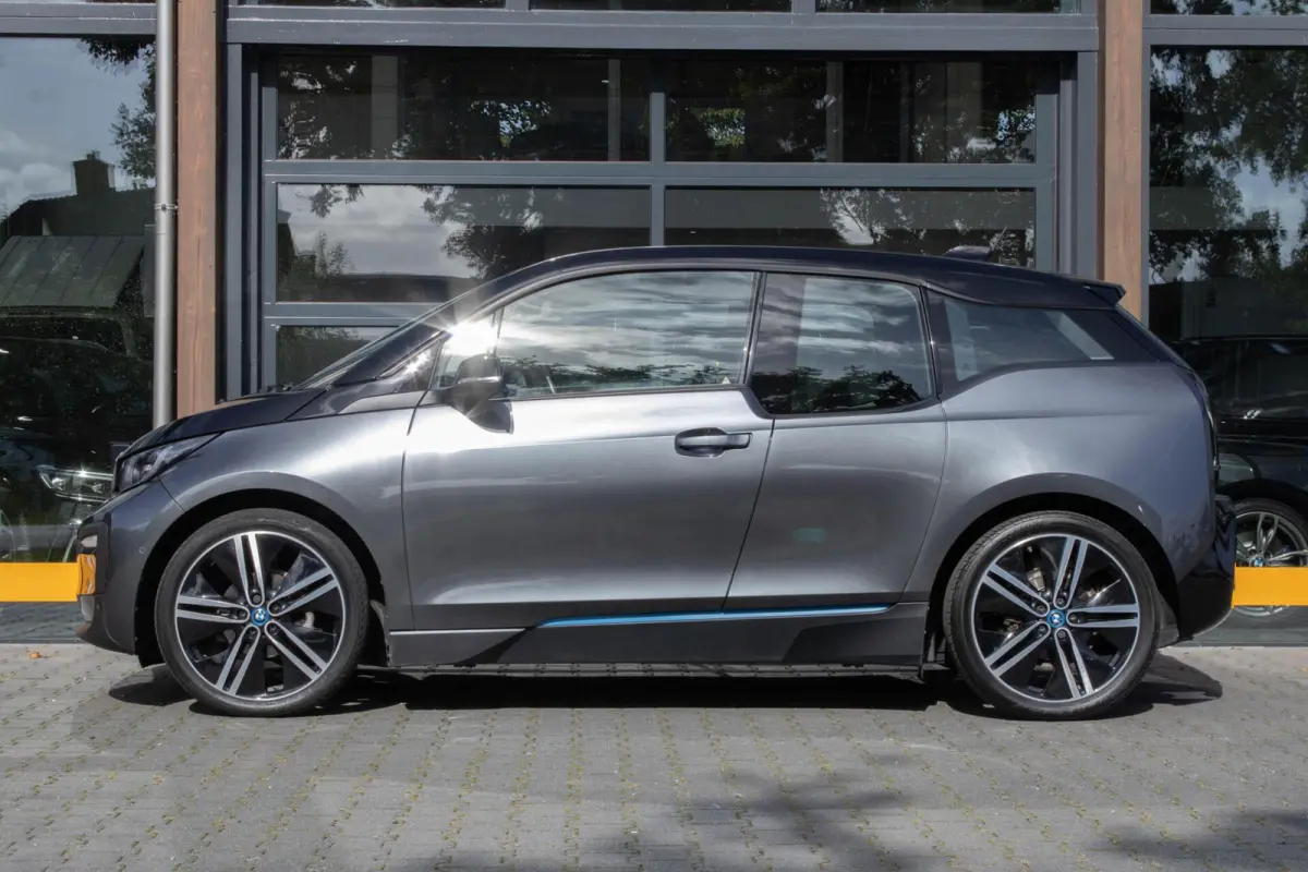 Executive Edition 42 kWh|Stoelverwarming|Camera|