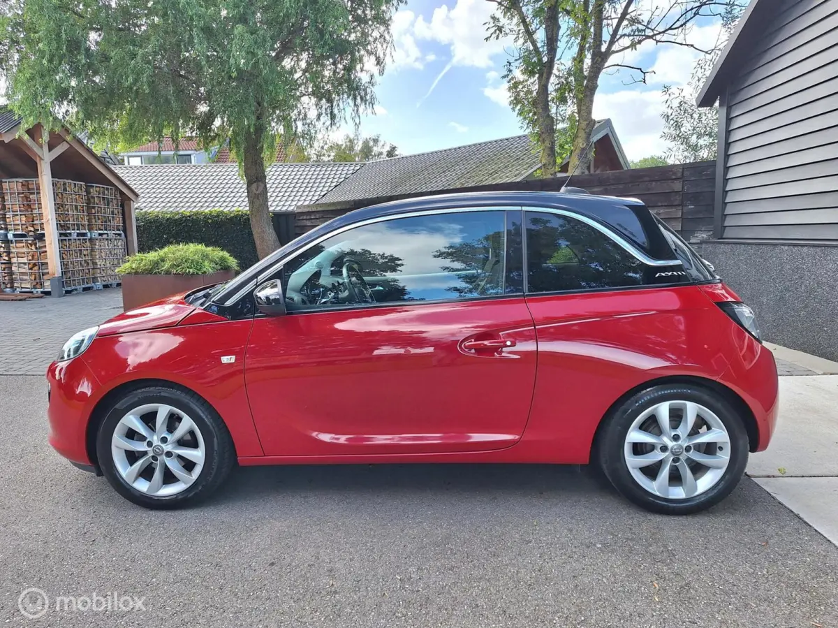 1.0 Turbo BlitZ Two-Tone Kleur, Full-Map Navi, Stuur-Stoelverwarming, Airco, Cruise-Control, LM-Velgen