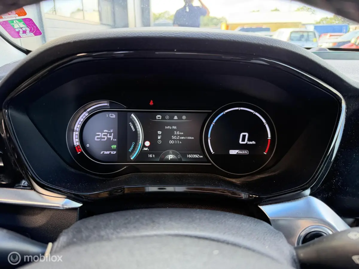 DynamicLine 64 kWh SOH 100%! BTW auto!