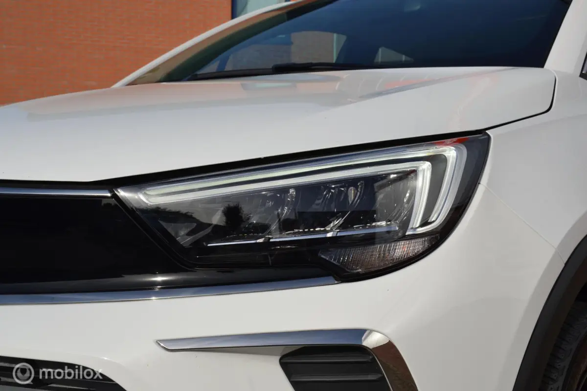1.2 Turbo Elegance|8.850km|2022|Automaat|1eig