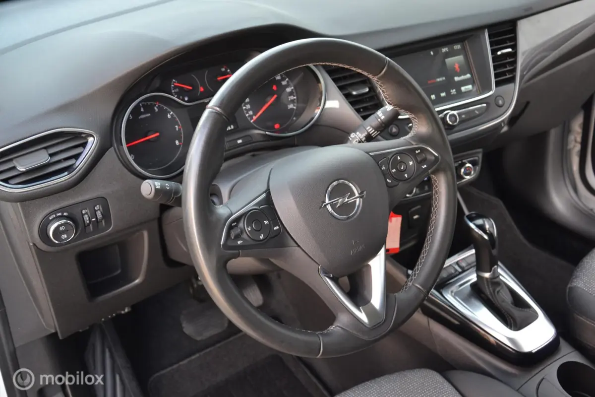 1.2 Turbo Elegance|8.850km|2022|Automaat|1eig