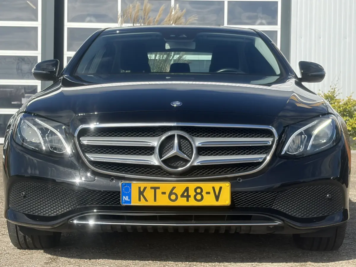 350 e Lease Edition 272pk | BTW auto! | Widescreen | Cruise control | Electronic climate control | LED koplampen | Navigatiesysteem full map | Parkeersensor voor en achter | Sfeerverlichting