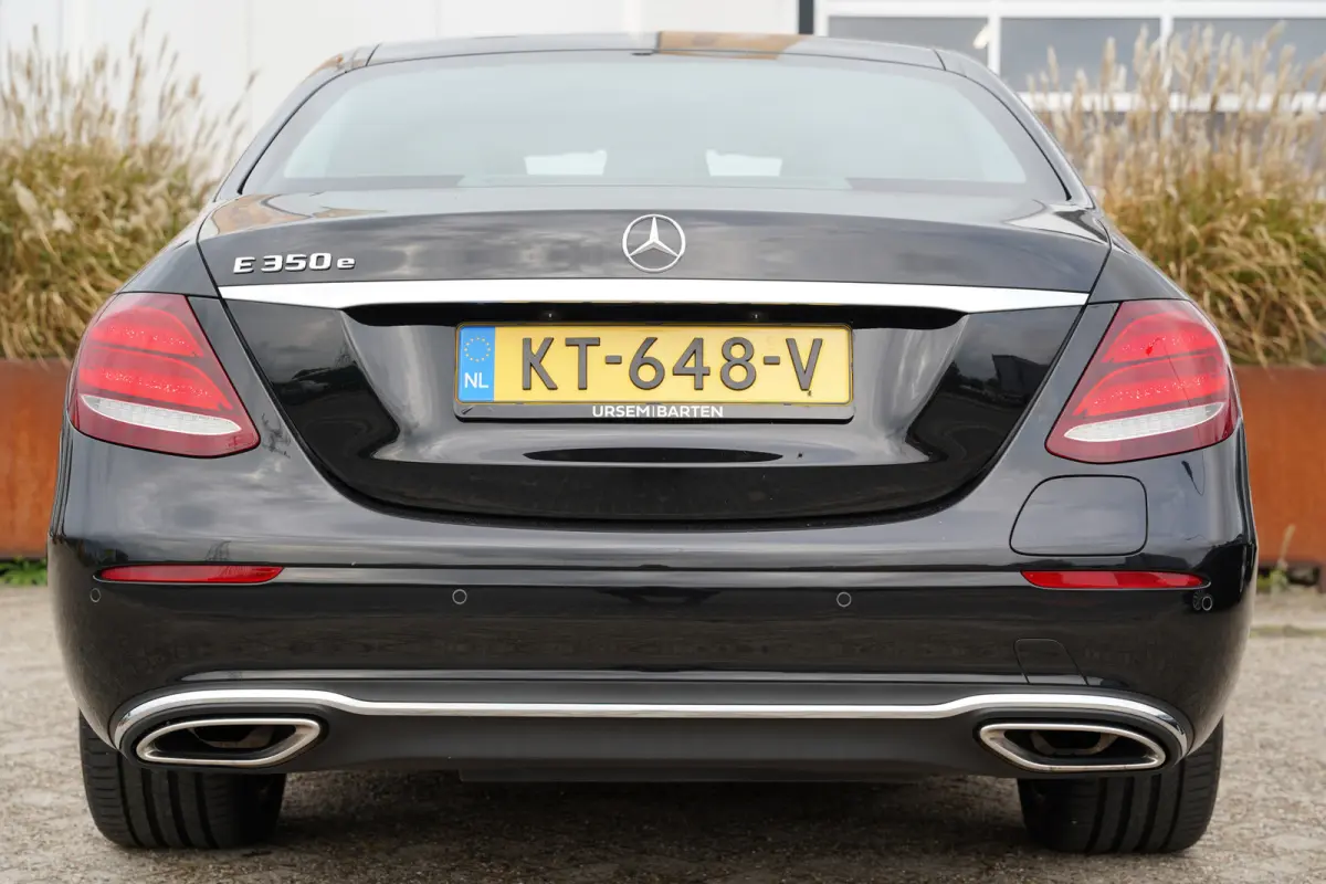 350 e Lease Edition 272pk | BTW auto! | Widescreen | Cruise control | Electronic climate control | LED koplampen | Navigatiesysteem full map | Parkeersensor voor en achter | Sfeerverlichting