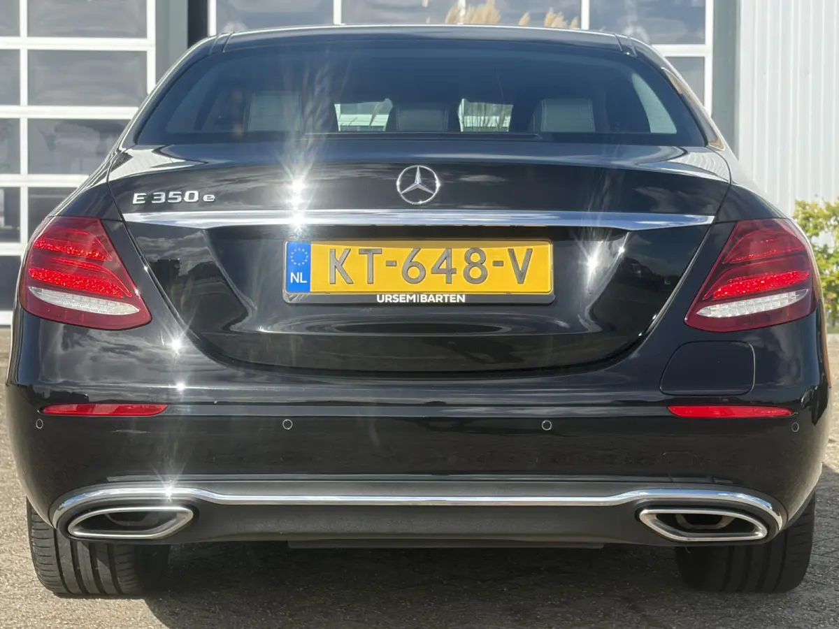 350 e Lease Edition 272pk | BTW auto! | Widescreen | Cruise control | Electronic climate control | LED koplampen | Navigatiesysteem full map | Parkeersensor voor en achter | Sfeerverlichting