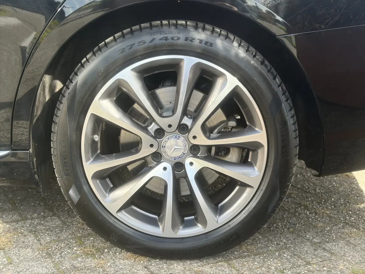 350 e Lease Edition 272pk | BTW auto! | Widescreen | Cruise control | Electronic climate control | LED koplampen | Navigatiesysteem full map | Parkeersensor voor en achter | Sfeerverlichting
