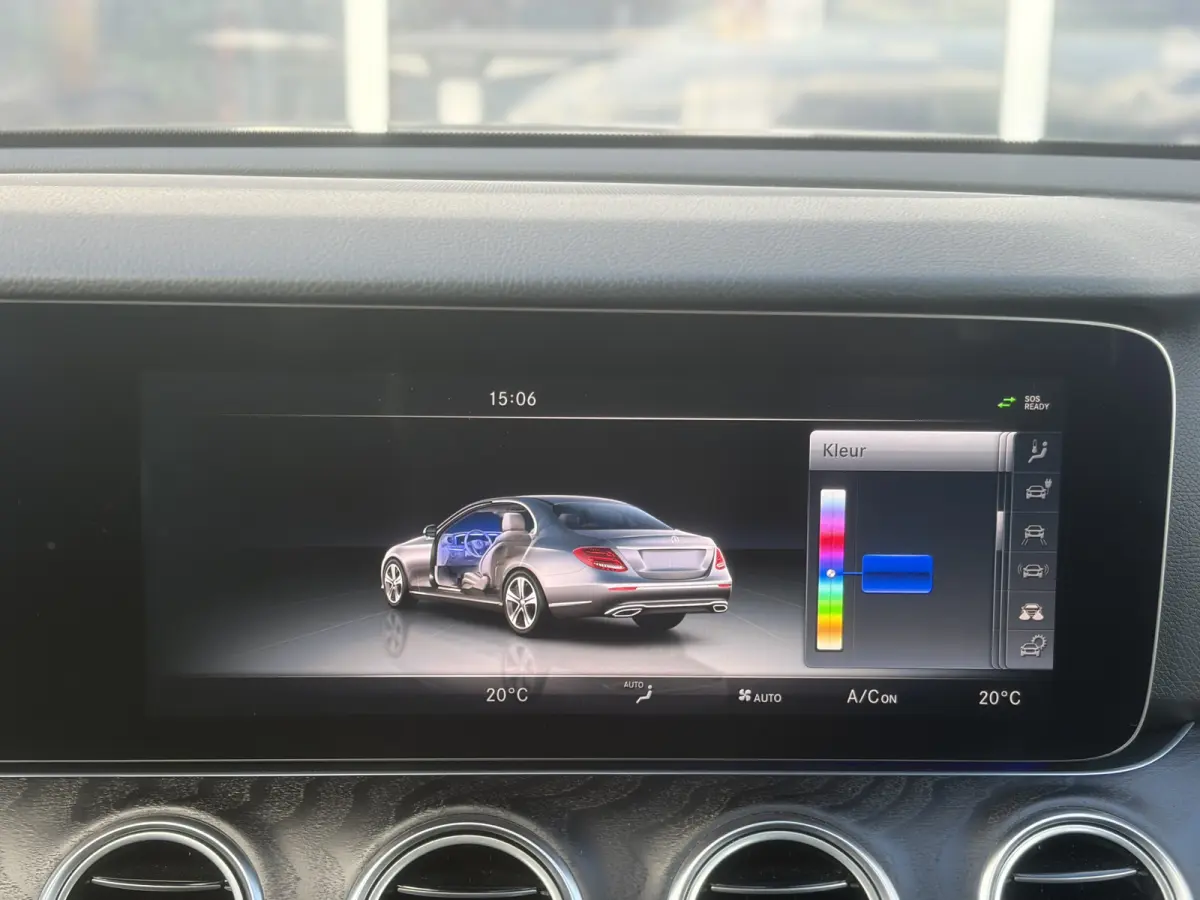 350 e Lease Edition 272pk | BTW auto! | Widescreen | Cruise control | Electronic climate control | LED koplampen | Navigatiesysteem full map | Parkeersensor voor en achter | Sfeerverlichting