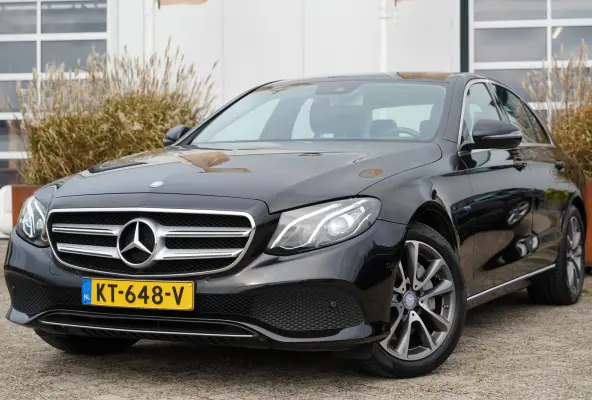 350 e Lease Edition 272pk | BTW auto! | Widescreen | Cruise control | Electronic climate control | LED koplampen | Navigatiesysteem full map | Parkeersensor voor en achter | Sfeerverlichting