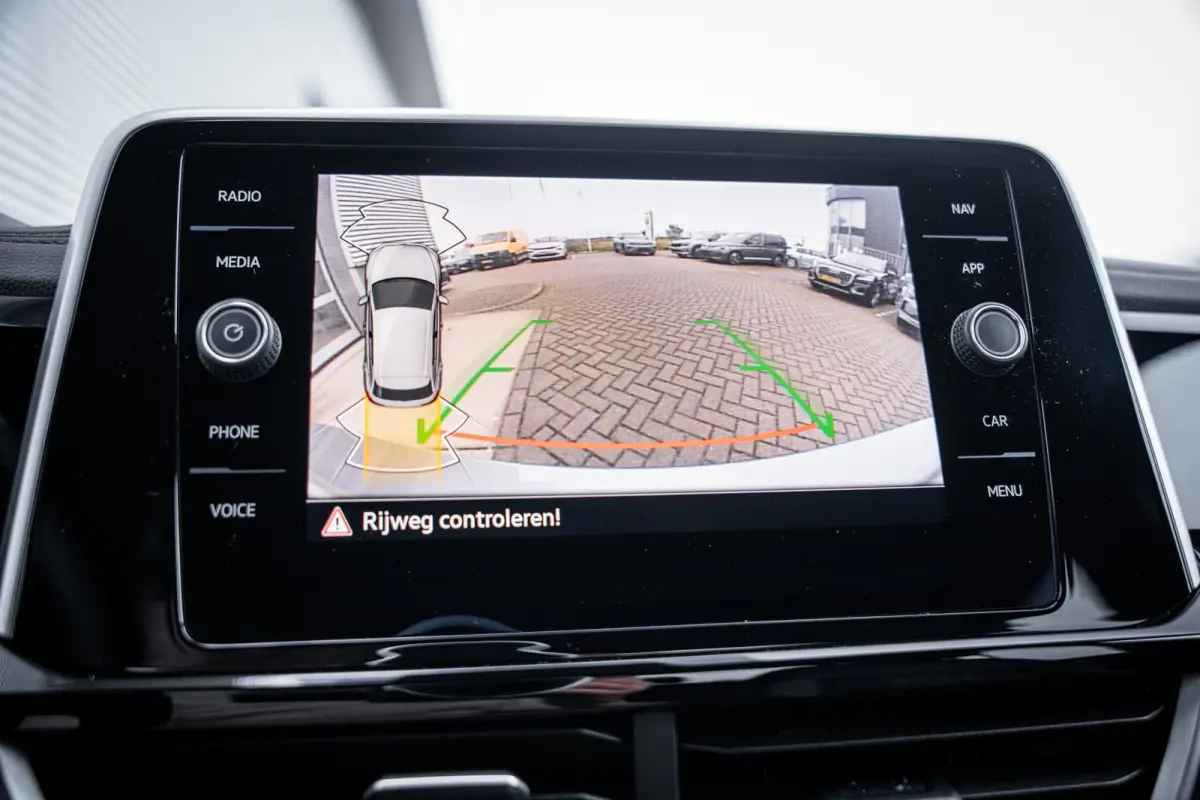 1.5 TSI R-Line | Achteruitrijcamera | R-Line exterieur | Trekhaak met afneembare kogel