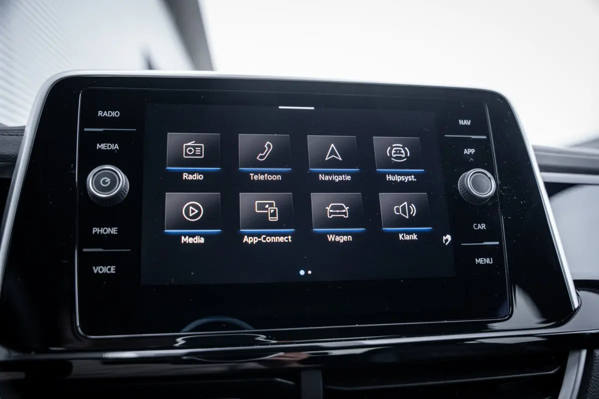 1.5 TSI R-Line | Achteruitrijcamera | R-Line exterieur | Trekhaak met afneembare kogel