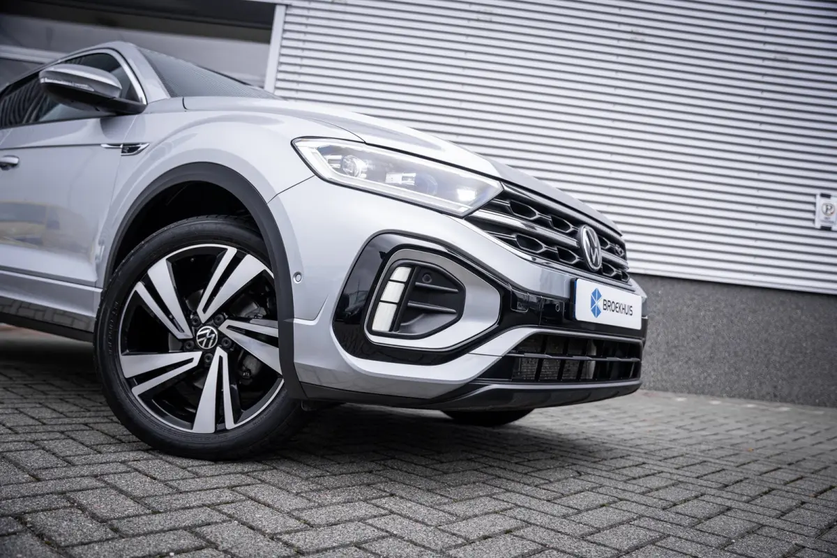 1.5 TSI R-Line | Achteruitrijcamera | R-Line exterieur | Trekhaak met afneembare kogel
