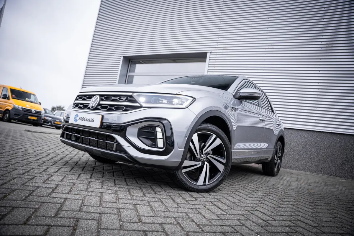 1.5 TSI R-Line | Achteruitrijcamera | R-Line exterieur | Trekhaak met afneembare kogel