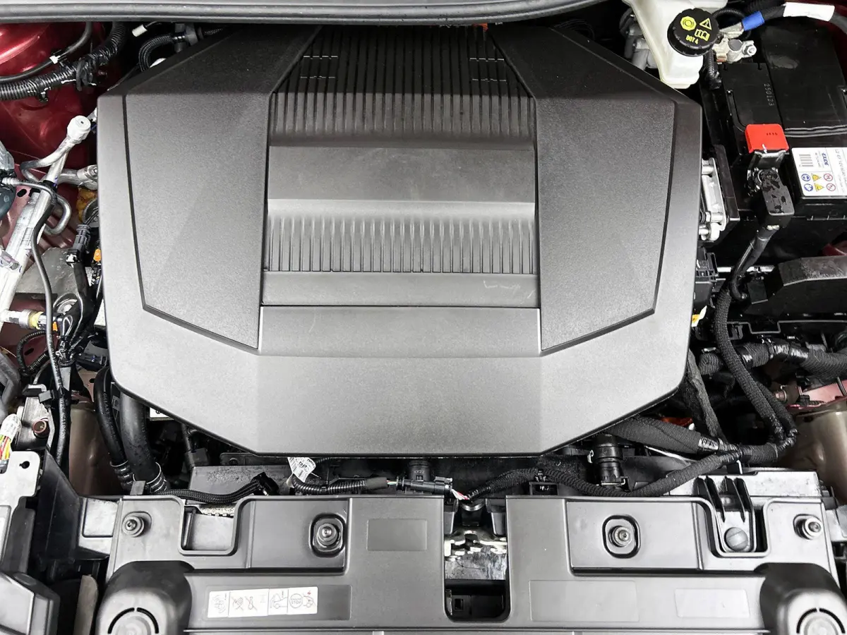 136pk Performance Line 54 kWh | ACCU 95% | Navigatie | Camera Achter | Climate Control | Cruise Control | 17"LMV | LED | Dodehoekdetectie | Trekhaak |