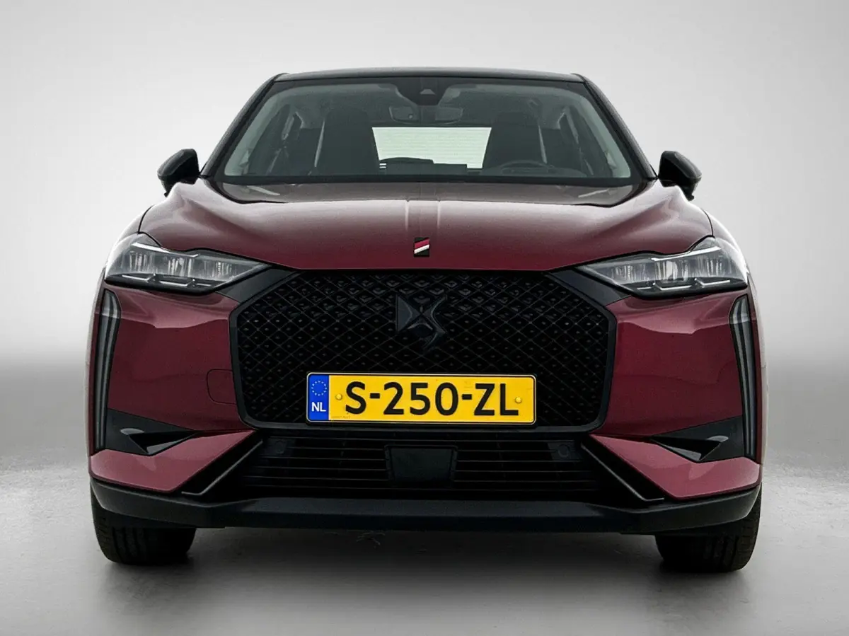 136pk Performance Line 54 kWh | ACCU 95% | Navigatie | Camera Achter | Climate Control | Cruise Control | 17"LMV | LED | Dodehoekdetectie | Trekhaak |