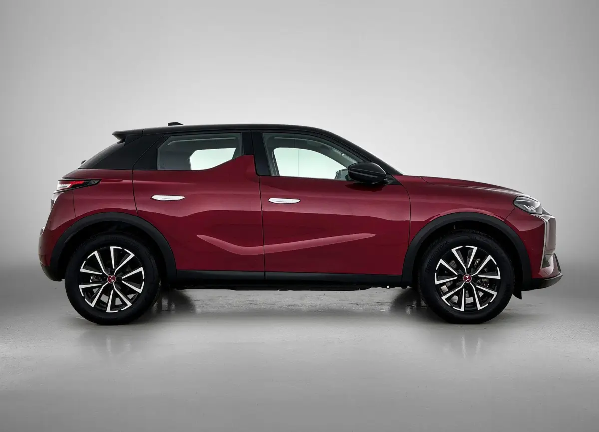 136pk Performance Line 54 kWh | ACCU 95% | Navigatie | Camera Achter | Climate Control | Cruise Control | 17"LMV | LED | Dodehoekdetectie | Trekhaak |