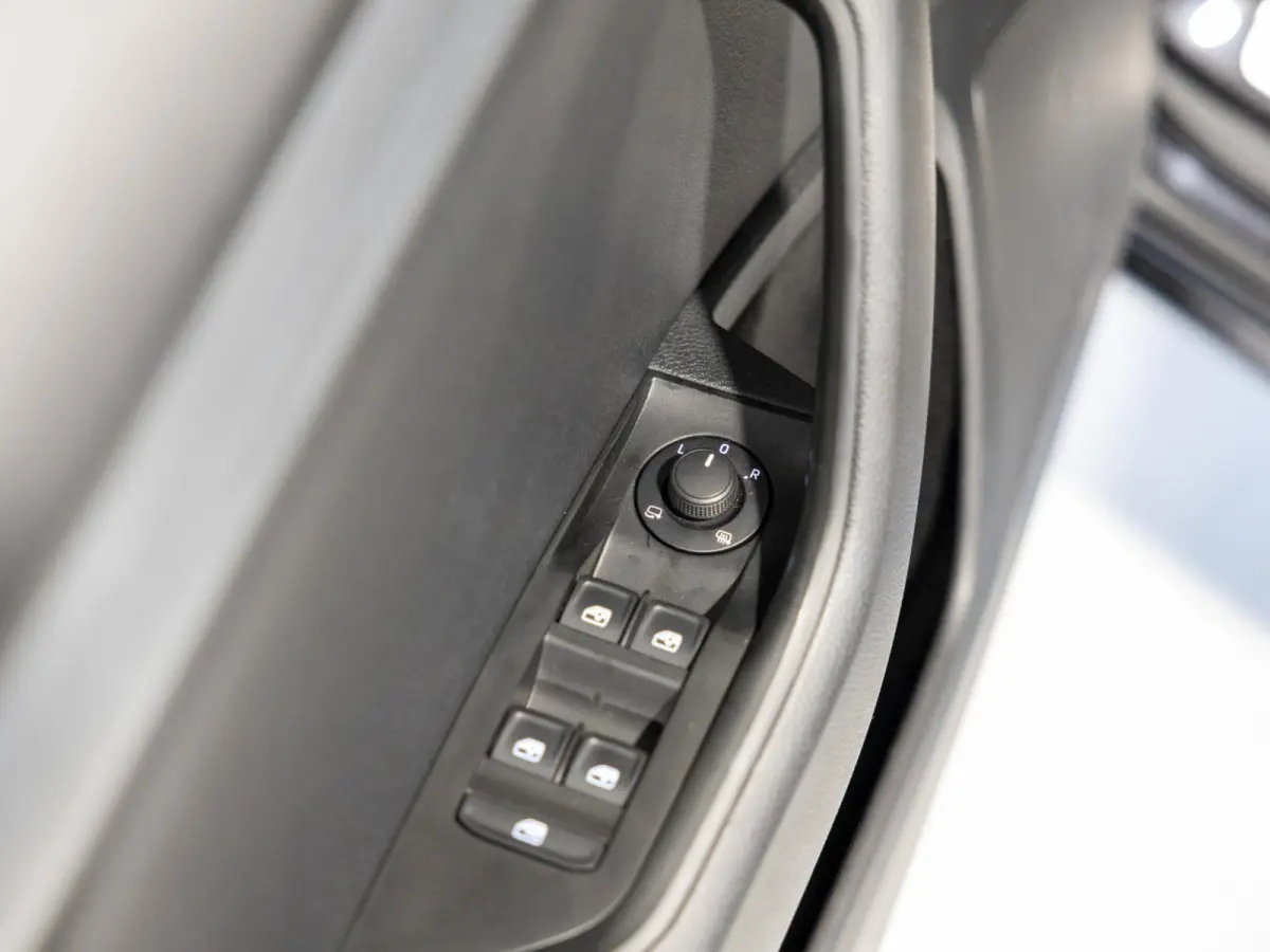 1.5 TSI ACT Business Edition / 150pk / Trekhaak / NAP / Apple CarPlay /