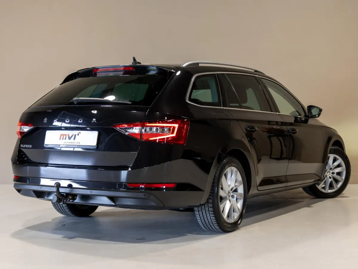 1.5 TSI ACT Business Edition / 150pk / Trekhaak / NAP / Apple CarPlay /