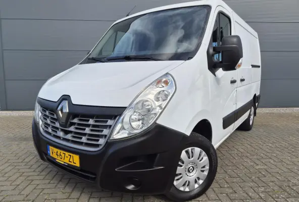 2.3 dCi L1H1 Airco 130pk Navi Trek 2x Schuifd