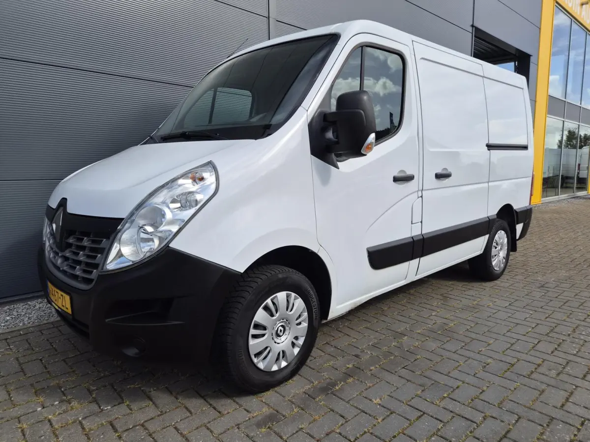 2.3 dCi L1H1 Airco 130pk Navi Trek 2x Schuifd