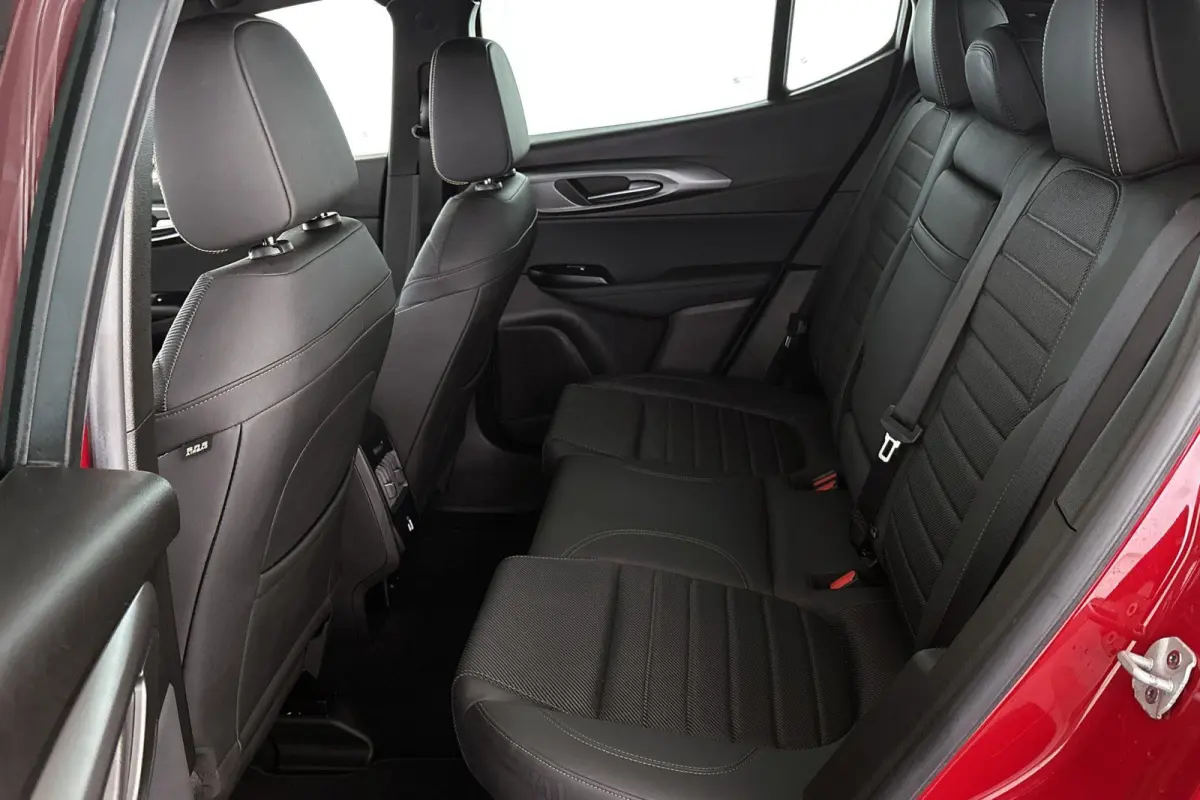 1.3T PHEV Edizione Speciale Stuur/Stoelverwarming Adaptive Cruise Keyless Camera