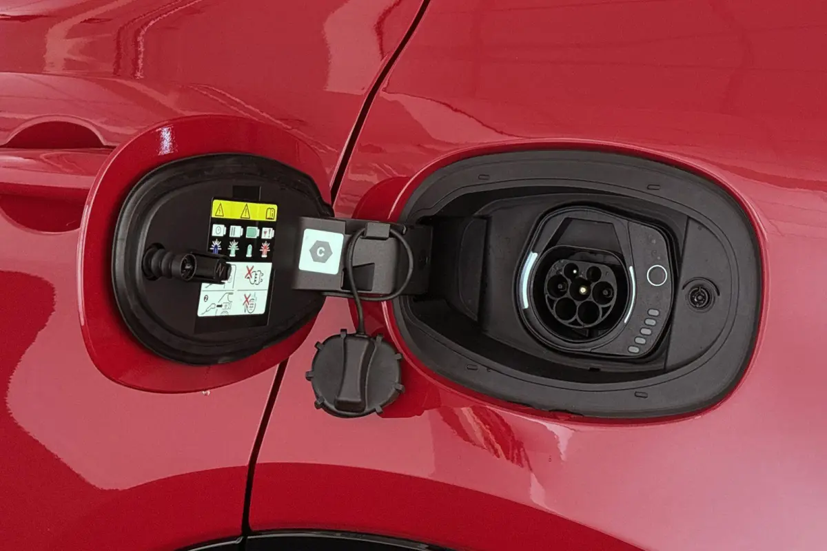 1.3T PHEV Edizione Speciale Stuur/Stoelverwarming Adaptive Cruise Keyless Camera
