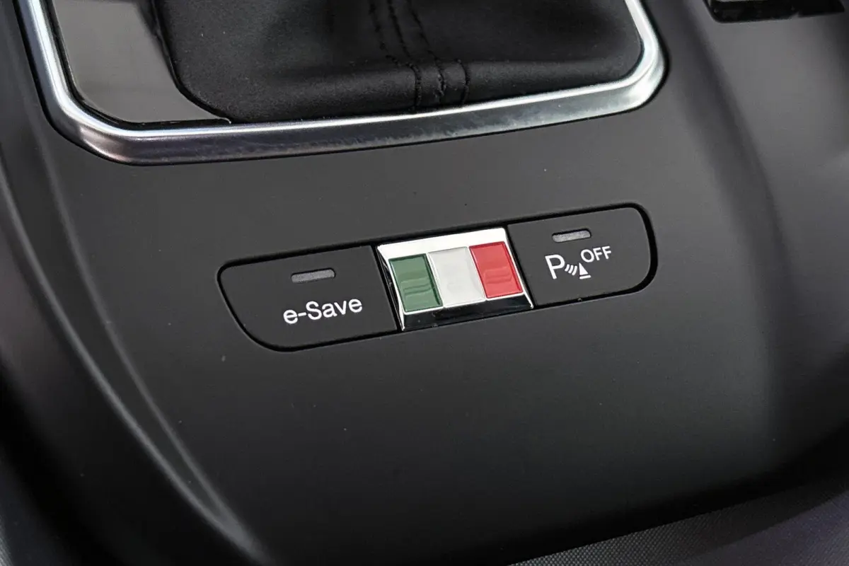 1.3T PHEV Edizione Speciale Stuur/Stoelverwarming Adaptive Cruise Keyless Camera