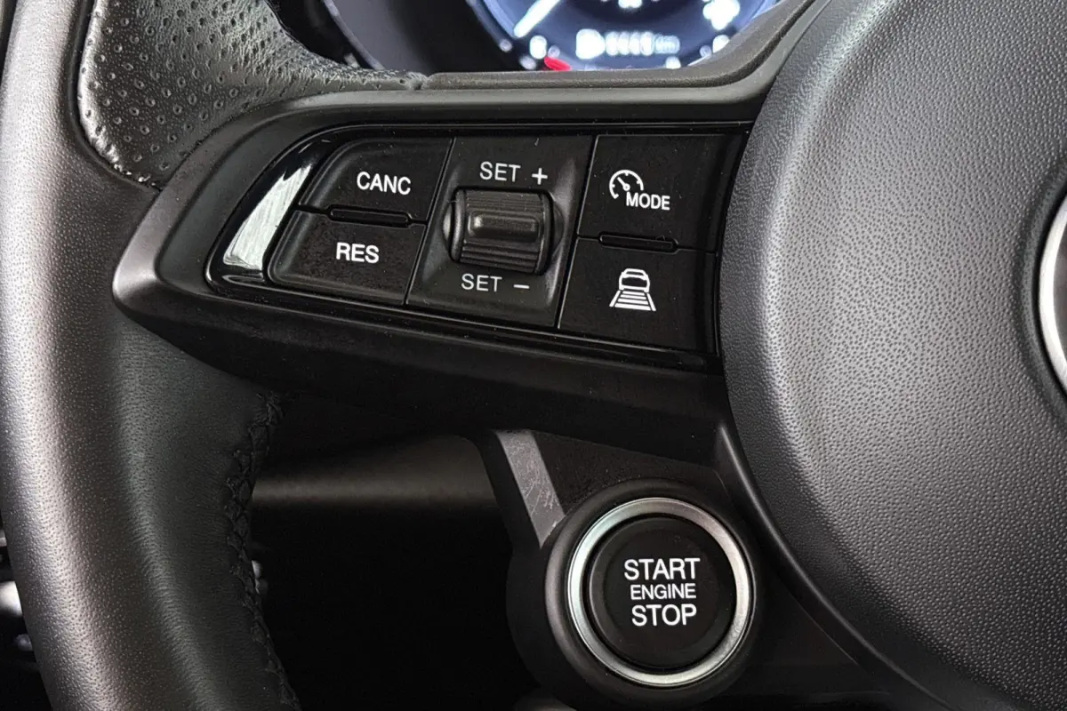 1.3T PHEV Edizione Speciale Stuur/Stoelverwarming Adaptive Cruise Keyless Camera