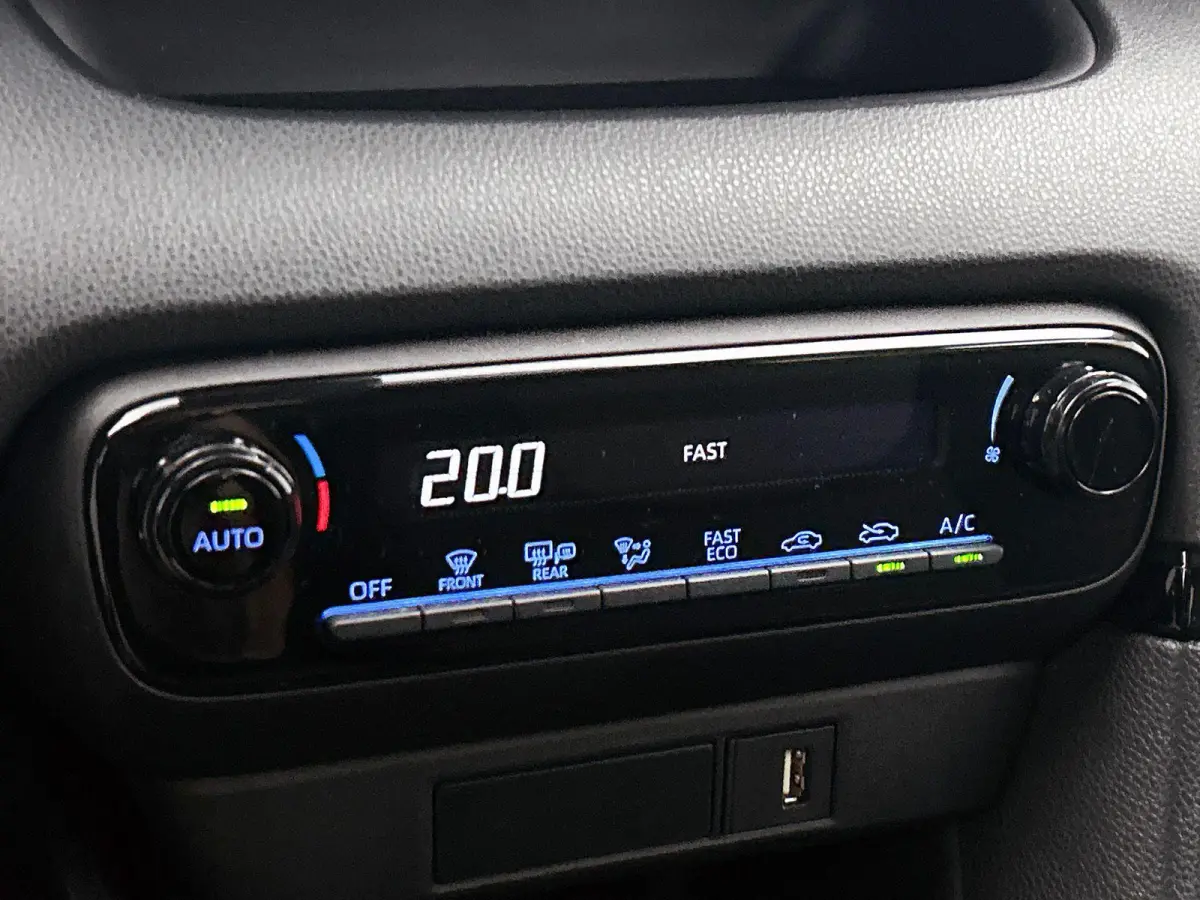 1.5 Pure CARPLAY | CRUISE