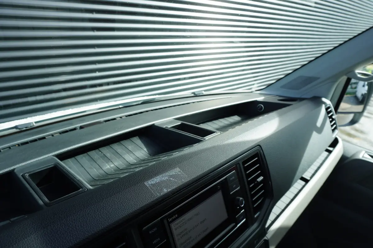 140pk Automaat Bakwagen Laadklep zijdeur Apple Carplay Airco Cruise control