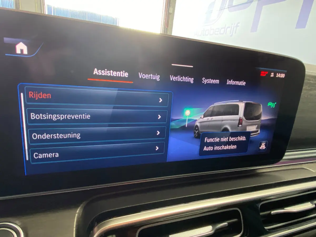 300 L2 Facelift - 8-pers - AMG - PANO - Exter. pakket - 360 - Elec. deuren - Vol Opties - Incl. Garantie