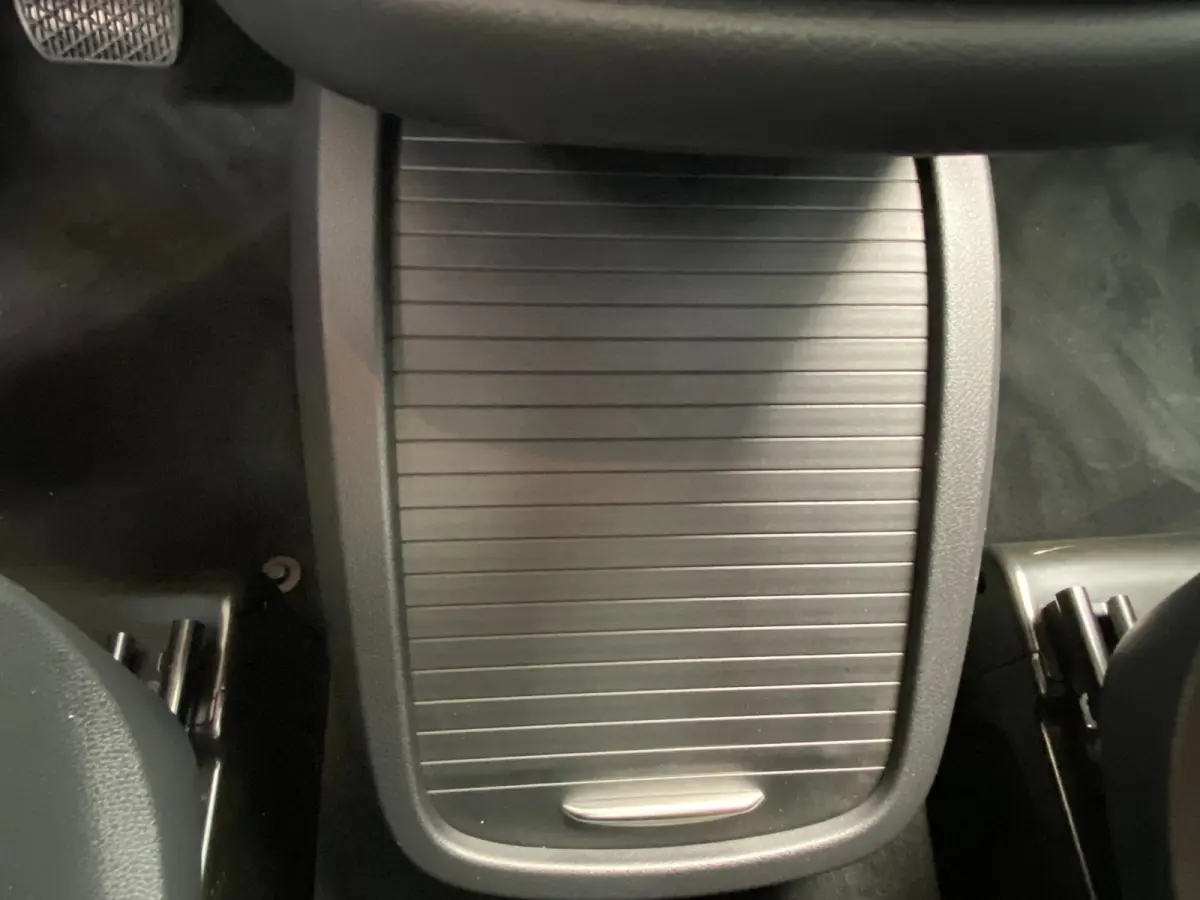 300 L2 Facelift - 8-pers - AMG - PANO - Exter. pakket - 360 - Elec. deuren - Vol Opties - Incl. Garantie