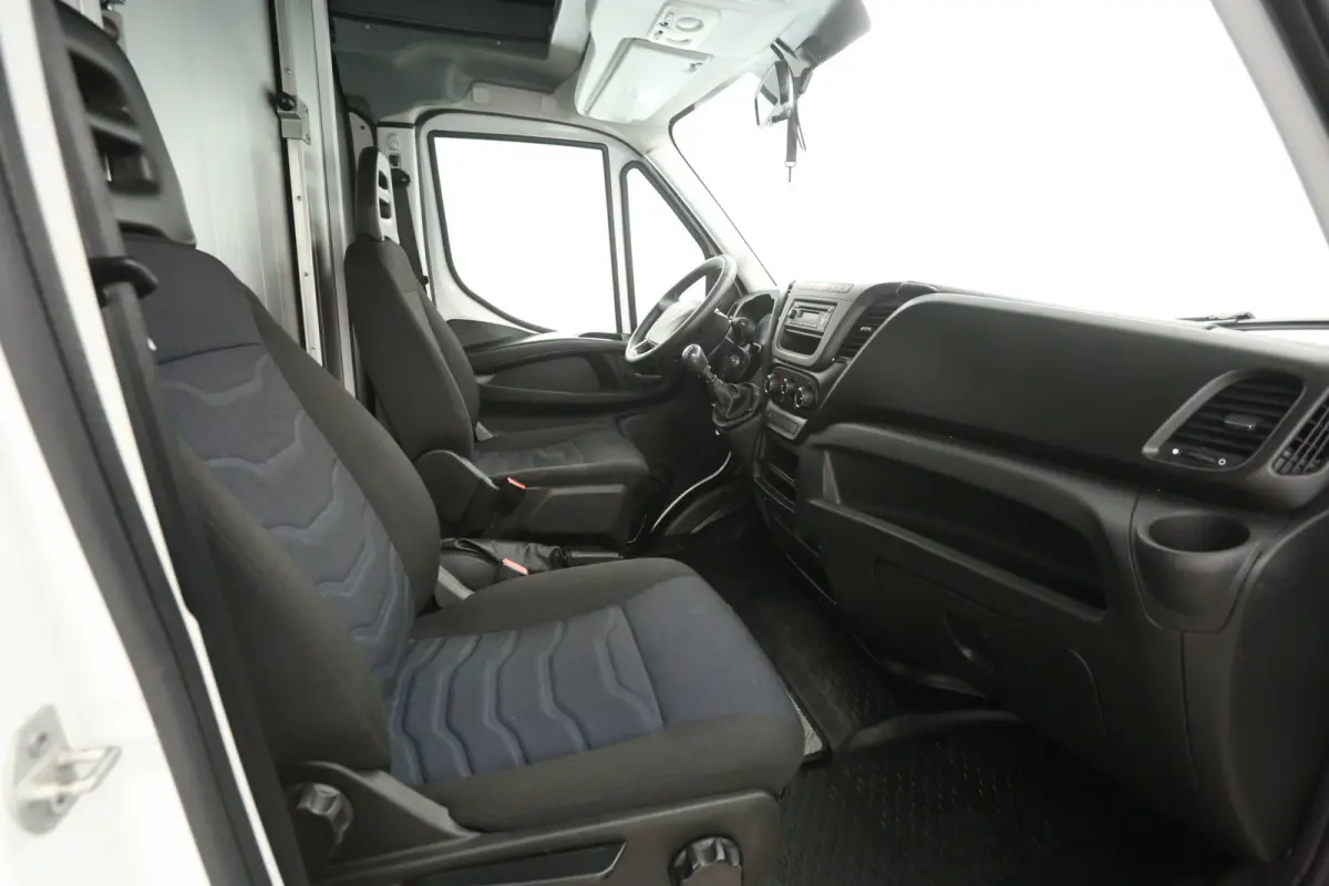 35S14 2.3 410 | Foodtruck | Verkoopwagen | Airco | Camera | Zijdeur | Eventtruck