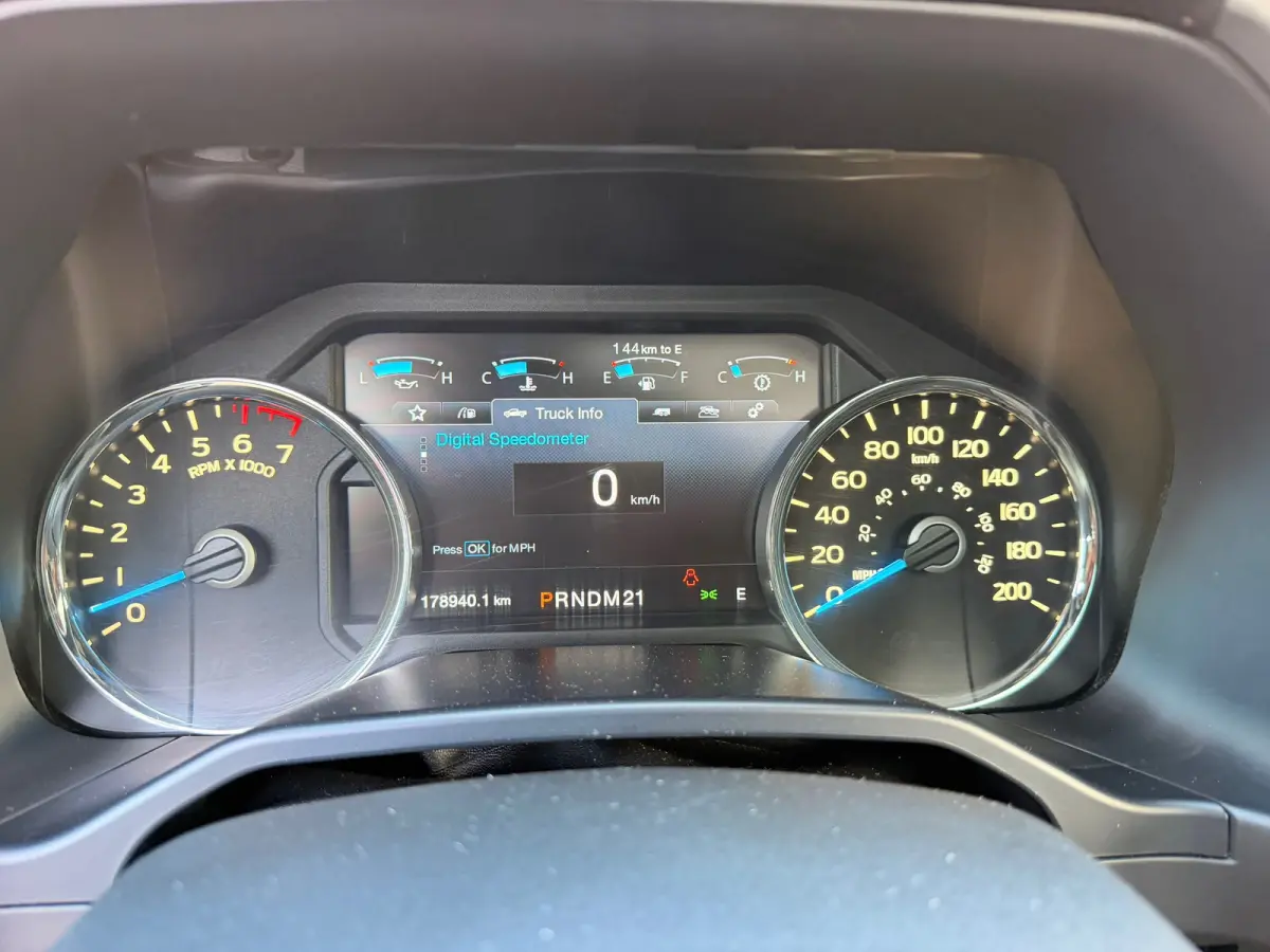 USA 3.5 V6 Ecoboost SuperCrew , PLATINUM , BOMVOLL , 200 LITER TANK , PANO , PARELMOER WIT